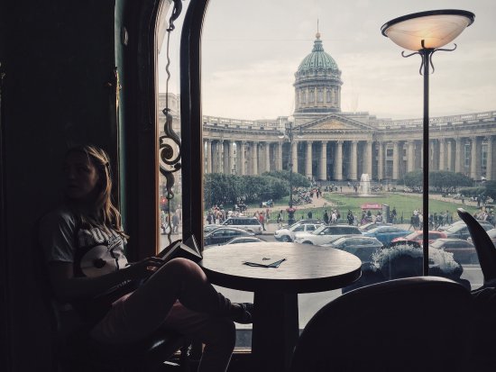 How To Choose Background Music For Hotels